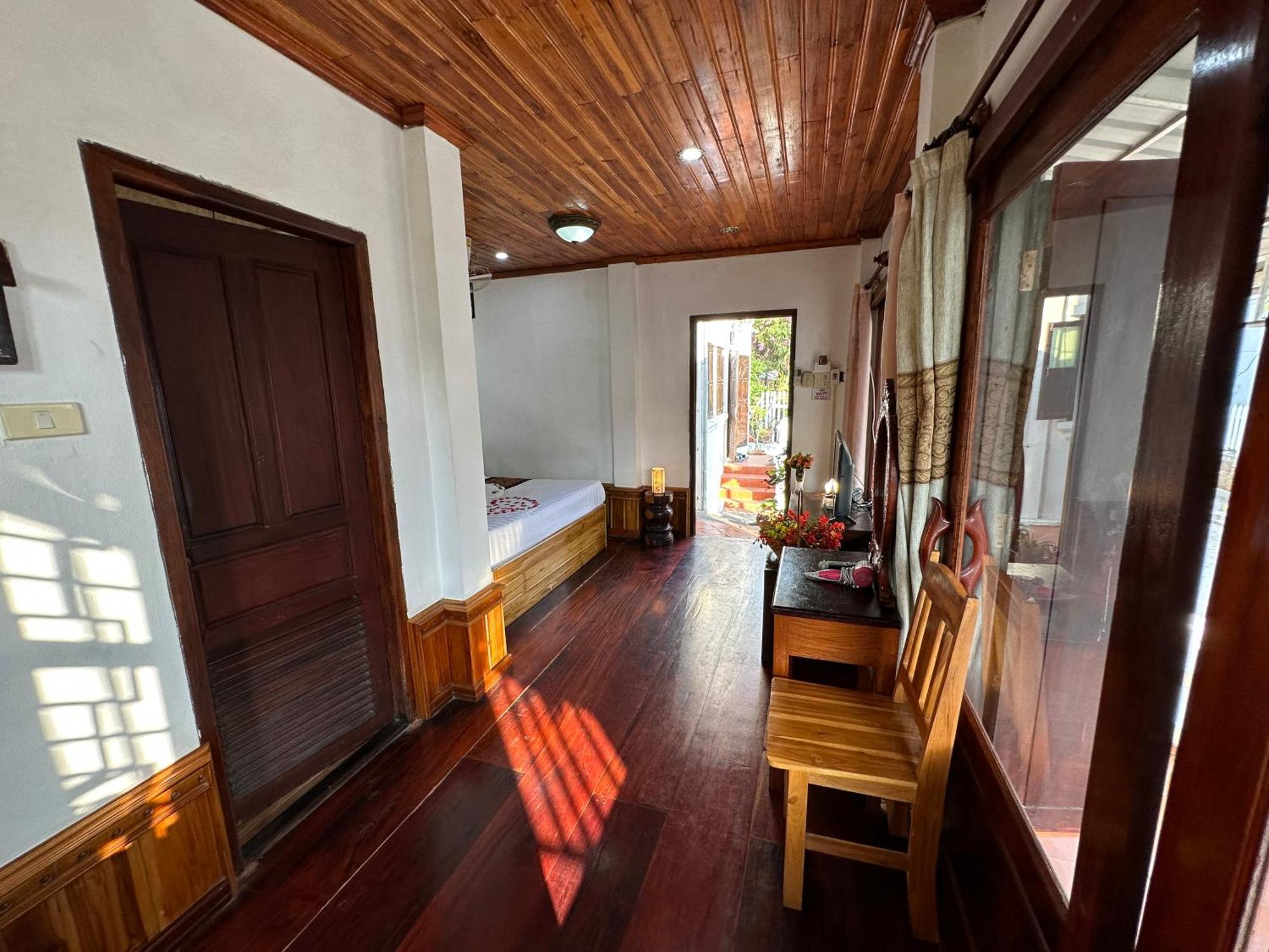 Villa Thida Mekong Riverside Luang Prabang Phòng bức ảnh